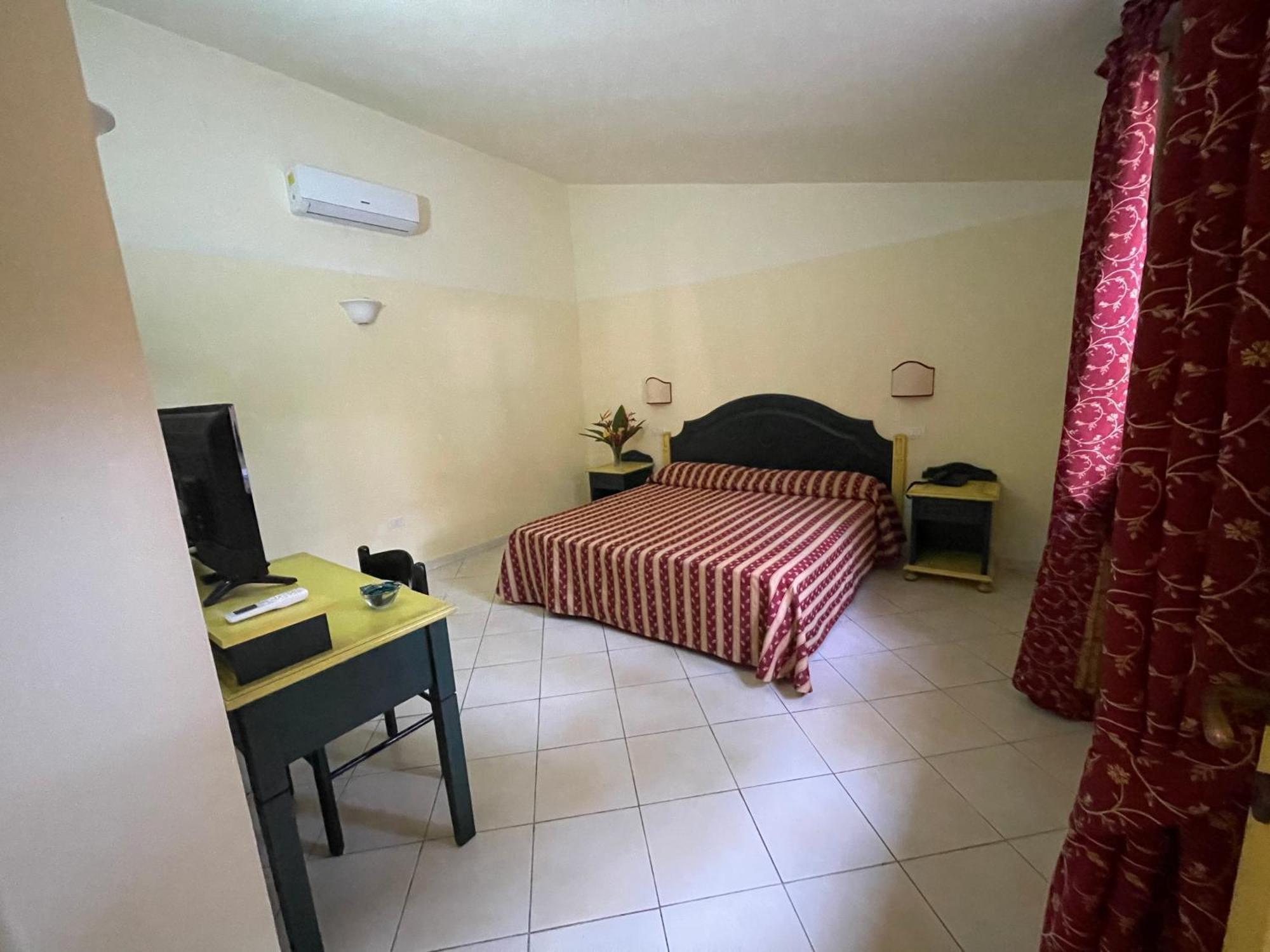 Ala Birdi Residence Arborea Buitenkant foto