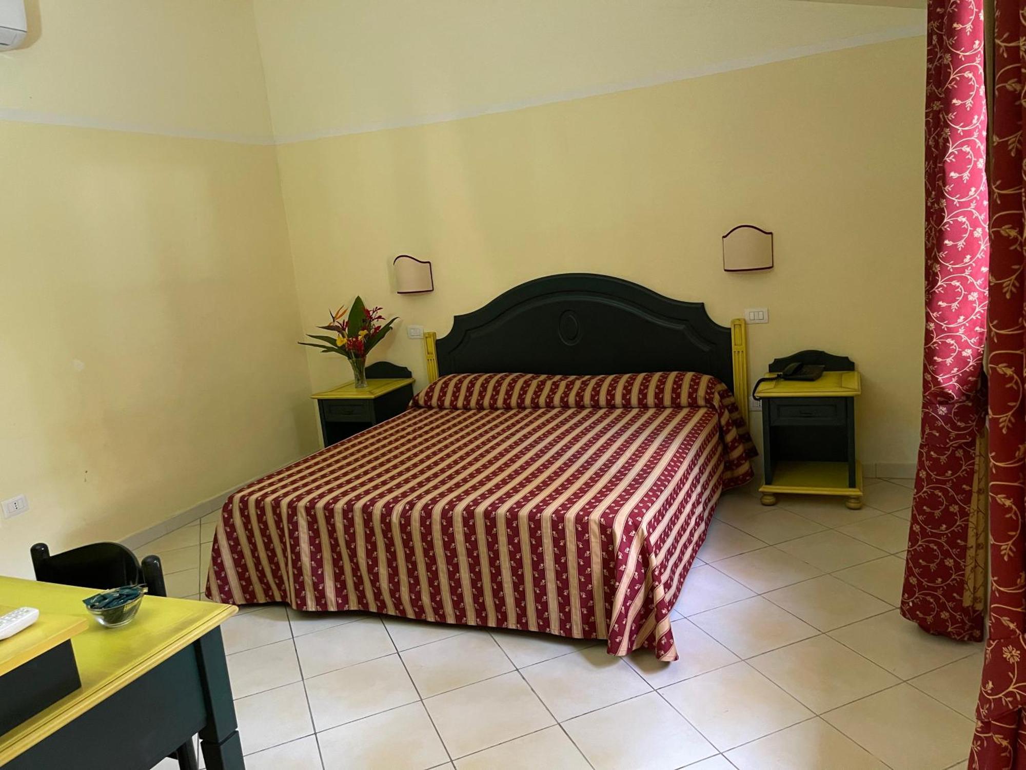 Ala Birdi Residence Arborea Buitenkant foto